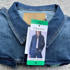Calvin Klein Denim Trucker Jacket - Blue